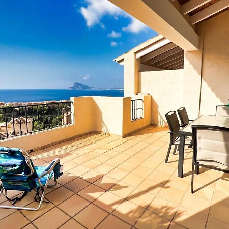 Charming Townhouse With Sea Views & Pool In Altea Villa Calpe Luaran gambar
