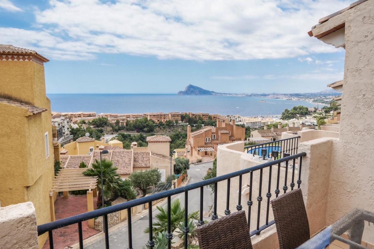 Charming Townhouse With Sea Views & Pool In Altea Villa Calpe Luaran gambar