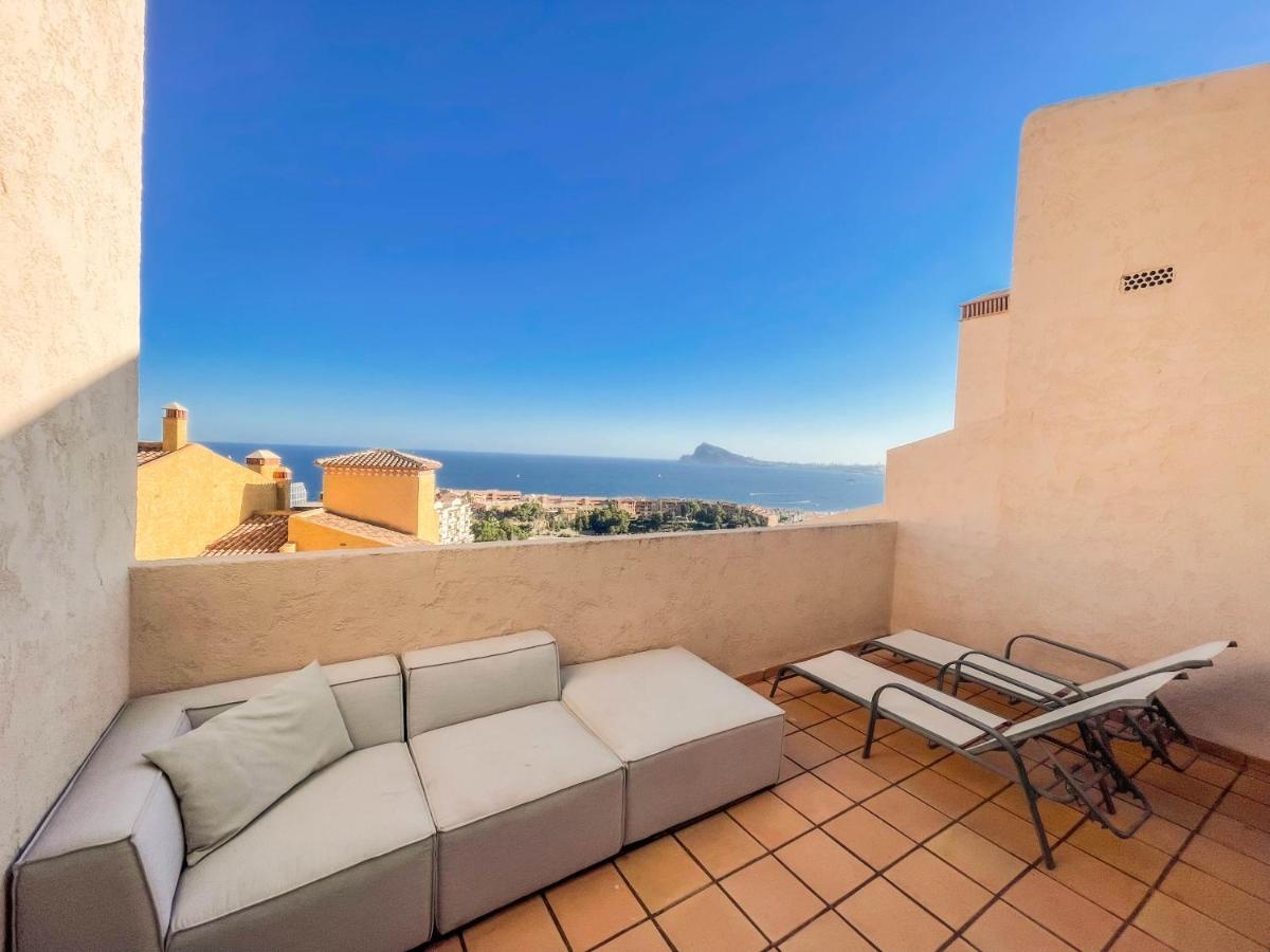 Charming Townhouse With Sea Views & Pool In Altea Villa Calpe Luaran gambar