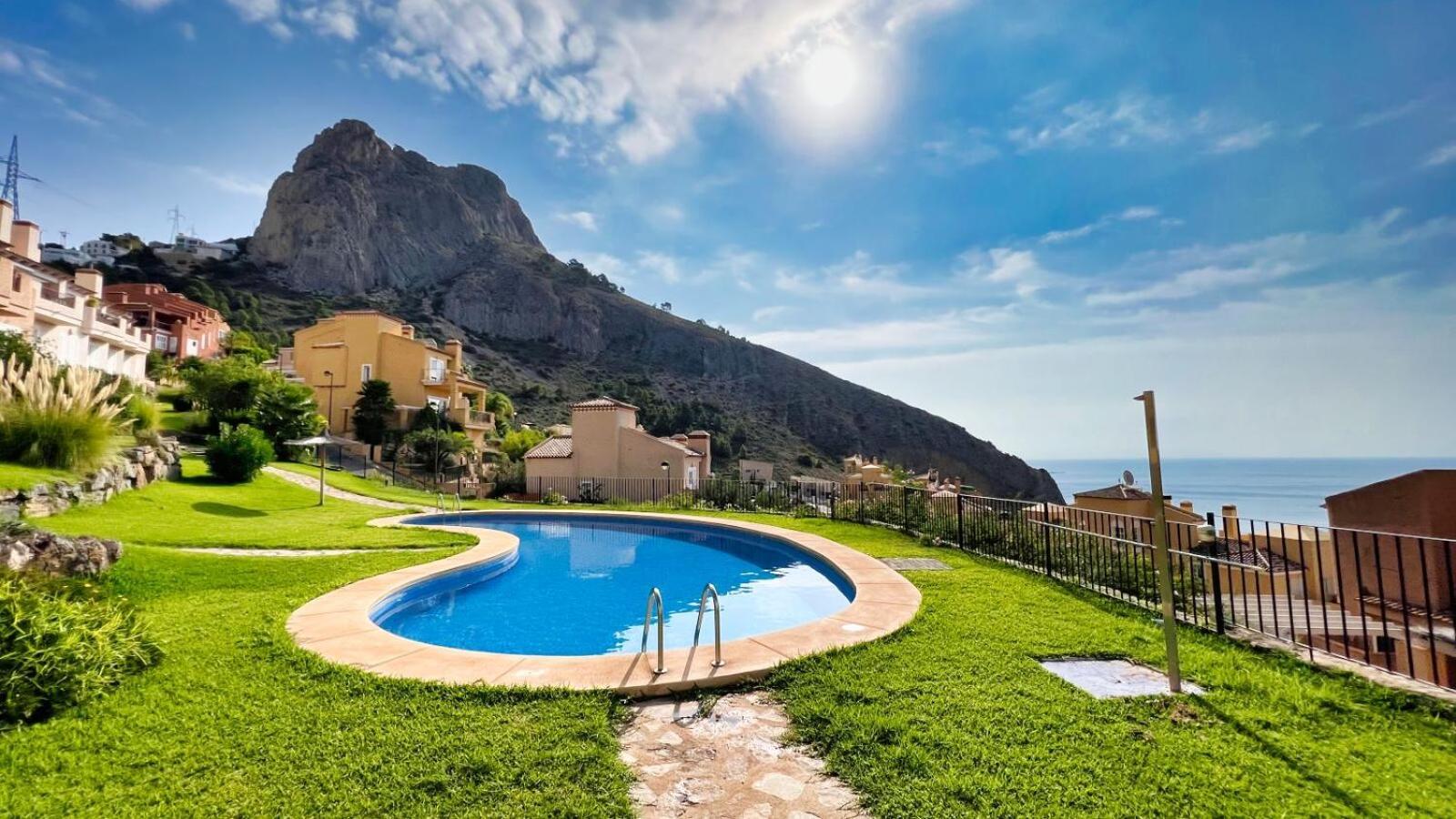 Charming Townhouse With Sea Views & Pool In Altea Villa Calpe Luaran gambar